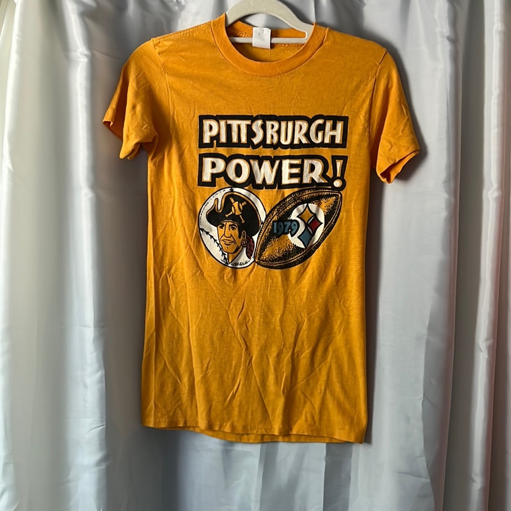 1979 vintage Pittsburgh Power Tee Steelers and pirates